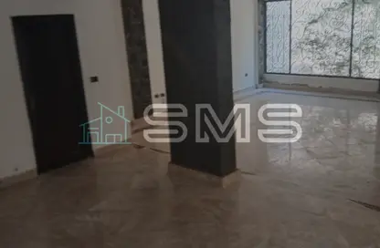 Apartment - 3 Bedrooms - 3 Bathrooms for rent in Doctor Yassin Abdel Ghaffar St. - Area C - Ganoob El Acadimia - New Cairo City - Cairo