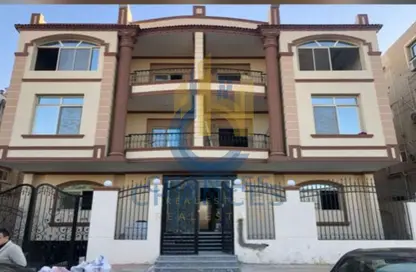 Apartment - 5 Bedrooms - 3 Bathrooms for sale in El Banafseg 12 - El Banafseg - New Cairo City - Cairo
