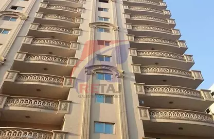 Apartment - 3 Bedrooms - 2 Bathrooms for sale in Al Hegaz St. - Roxy - Heliopolis - Masr El Gedida - Cairo