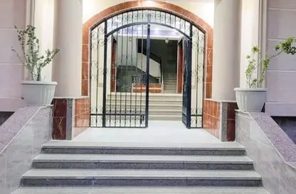 Apartment - 4 Bedrooms - 4 Bathrooms for sale in October Plaza - 6 October Compounds - 6 October City - Giza