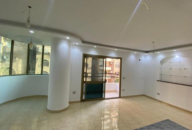 8425321 - Property Image 3