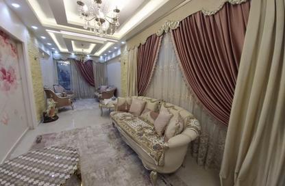 شقة - 3 غرف نوم - 2 حمامات للبيع في شارع جمال عبد الناصر - المندرة - حي ثان المنتزة - الاسكندرية
