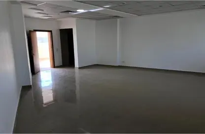 Office Space - Studio - 1 Bathroom for rent in Ring Road - Ganoob El Acadimia - New Cairo City - Cairo