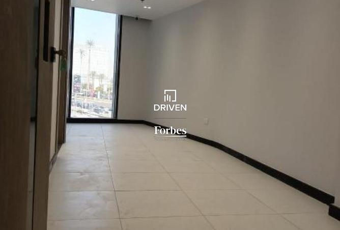 8376123 - Property Image 3