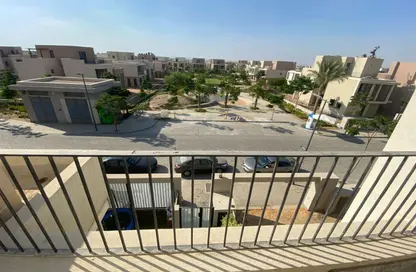 Townhouse - 3 Bedrooms - 4 Bathrooms for sale in Sodic East - 6th District - New Heliopolis - Cairo