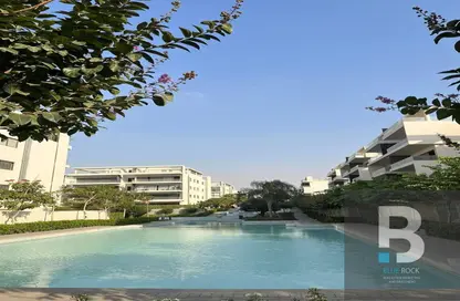 Apartment - 2 Bedrooms - 2 Bathrooms for sale in Lake View Residence - 5th Settlement Compounds - The 5th Settlement - New Cairo City - Cairo