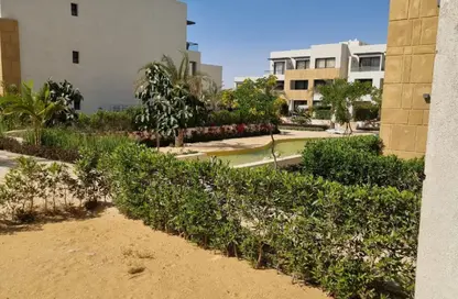 Chalet - 2 Bedrooms - 2 Bathrooms for sale in Azha - Al Ain Al Sokhna - Suez