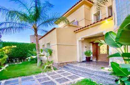 Villa - 3 Bedrooms - 5 Bathrooms for sale in Hayah Residence - North Teseen St. - The 5th Settlement - New Cairo City - Cairo