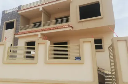 فيلا - 8 غرف نوم - 6 حمامات للبيع في شارع البستان - الحي التاسع - الشيخ زايد - الجيزة فيلا - 8 غرف نوم - 6 حمامات للبيع في شارع البستان - الحي التاسع - الشيخ زايد - الجيزة