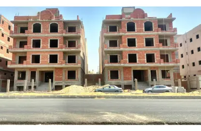 Apartment - 3 Bedrooms - 3 Bathrooms for sale in New Narges - New Cairo City - Cairo