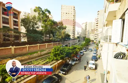 Apartment - 3 Bedrooms - 1 Bathroom for sale in Victoria - Hay Awal El Montazah - Alexandria
