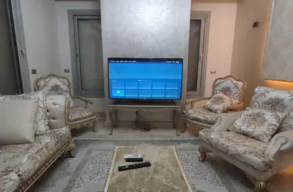 Duplex - 3 Bedrooms - 3 Bathrooms for rent in Palm Hills Village Gate - South Investors Area - New Cairo City - Cairo