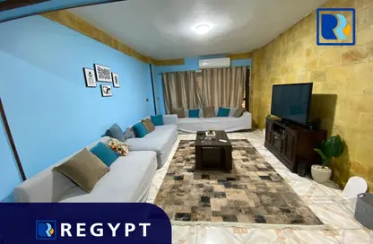Apartment - 2 Bedrooms - 1 Bathroom for rent in Degla Square - Degla - Hay El Maadi - Cairo
