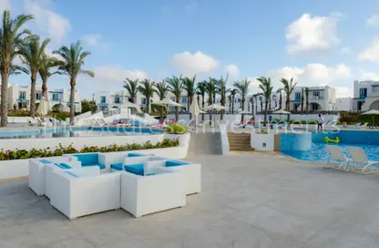 Chalet - 3 Bedrooms - 2 Bathrooms for sale in Mountain View - Ras Al Hekma - North Coast
