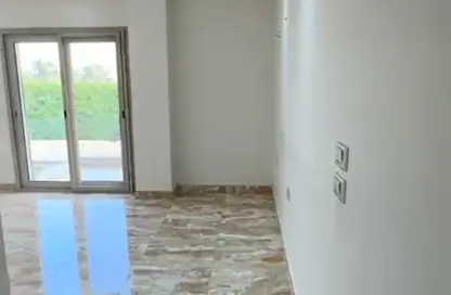 Apartment - 3 Bedrooms - 3 Bathrooms for rent in Galleria Moon Valley - South Investors Area - New Cairo City - Cairo