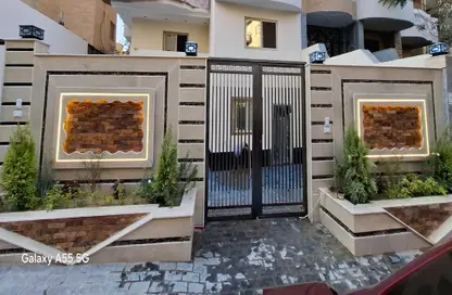 شقة - 3 غرف نوم - 3 حمامات للبيع في البوابة الاولي - خوفو - حدائق الاهرام - الجيزة