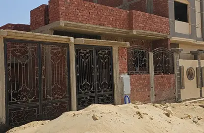 بناية كاملة - 3 غرف نوم - 3 حمامات للبيع في الحي السادس - مدينة بدر - القاهرة