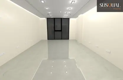 مساحات مكتبية - استوديو - 2 حمامات للايجار في مول هايد بارك بيزنس - شارع التسعين الجنوبي - التجمع الخامس - مدينة القاهرة الجديدة - القاهرة