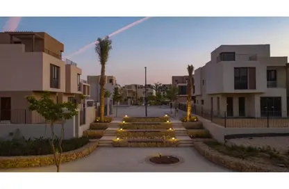 Townhouse - 3 Bedrooms - 4 Bathrooms for sale in Mivida - 5th Settlement Compounds - The 5th Settlement - New Cairo City - Cairo