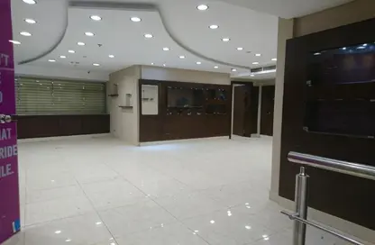 محل - استوديو - 2 حمامات للبيع في شارع وادي النيل - المهندسين - الجيزة