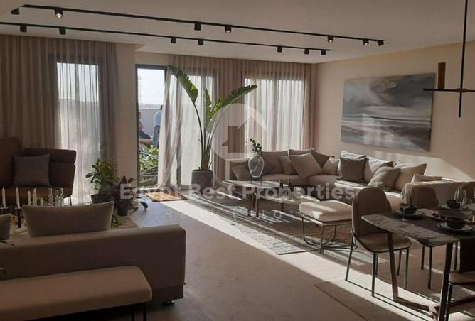 8208185 - Property Image 2