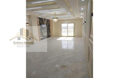 Apartment - 3 Bedrooms - 3 Bathrooms for sale in Al Lebeny Axis - El Mariouteya - Faisal - Hay El Haram - Giza