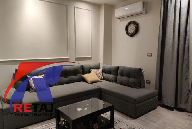 8213940 - Property Image 2