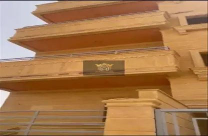 Apartment - 3 Bedrooms - 2 Bathrooms for sale in 6 October City - Giza