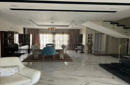فيلا - 4 غرف نوم - 4 حمامات للبيع في بيراميدز هايتس - طريق مصر اسكندرية الصحراوي - مدينة 6 أكتوبر - الجيزة