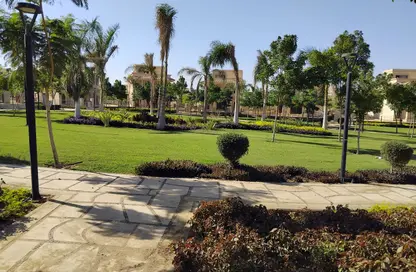 Villa - 5 Bedrooms - 5 Bathrooms for sale in Madinaty - Cairo