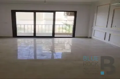 شقة - 3 غرف نوم - 3 حمامات للايجار في مون ريزيدنس - فيفث سكوير - التجمع الخامس - مدينة القاهرة الجديدة - القاهرة