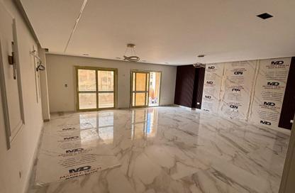 Apartment - 3 Bedrooms - 1 Bathroom for rent in Al Khamayel city - Sheikh Zayed Compounds - Sheikh Zayed City - Giza