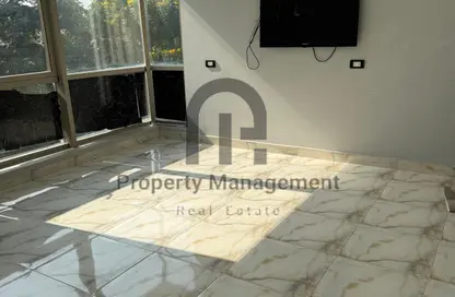 شقة - 3 غرف نوم - 3 حمامات للايجار في جاليريا  مون فالى - المستثمرين الجنوبية - مدينة القاهرة الجديدة - القاهرة