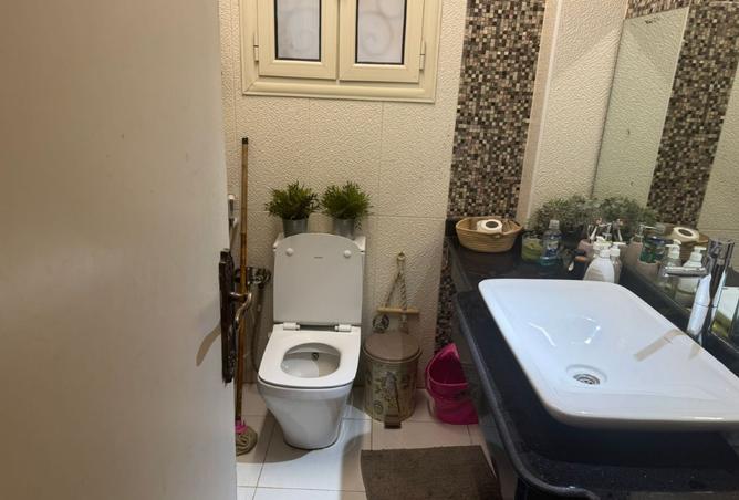 8233385 - Property Image 3