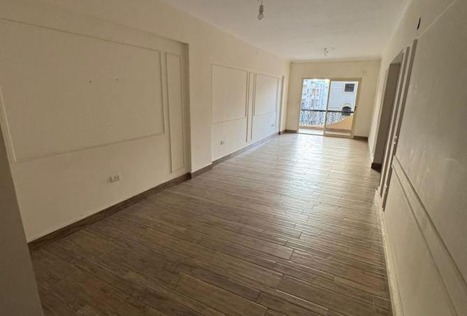 8430124 - Property Main Image