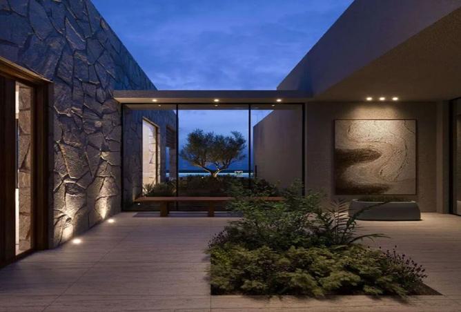 7999358 - Property Image 2