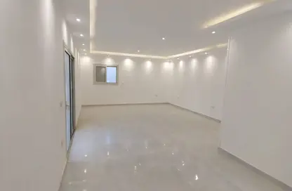Office Space - Studio - 2 Bathrooms for rent in Al Sayed Al Marghany St. - Almazah - Heliopolis - Masr El Gedida - Cairo