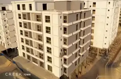 Apartment - 2 Bedrooms - 2 Bathrooms for sale in Creek Town - The 1st Settlement - New Cairo City - Cairo
