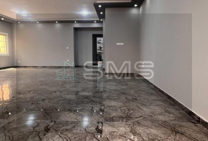 8218123 - Property Main Image