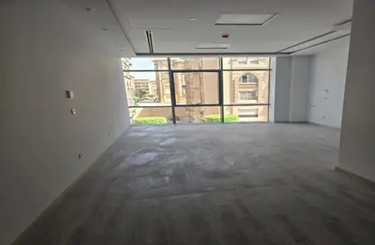 Office Space - Studio - 1 Bathroom for rent in Hayati Residence - North Investors Area - New Cairo City - Cairo