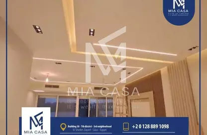 Apartment - 3 Bedrooms - 2 Bathrooms for sale in Cornish El Nile St. - Maadi - Hay El Maadi - Cairo