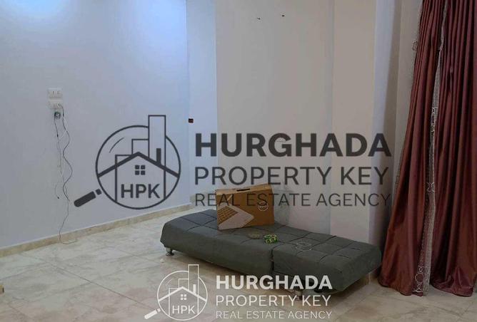 8032043 - Property Image 2