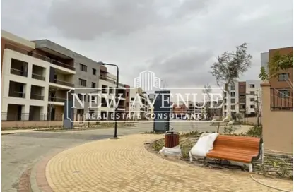 Apartment - 3 Bedrooms - 3 Bathrooms for sale in District 5 - 5th Settlement Compounds - The 5th Settlement - New Cairo City - Cairo
