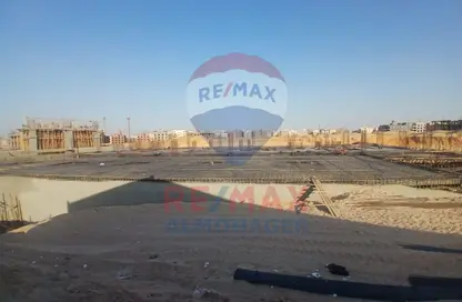 Bulk Sale Unit - Studio - 2 Bathrooms for sale in Gamal Abdel-Nasser Axis - 6 October City - Giza