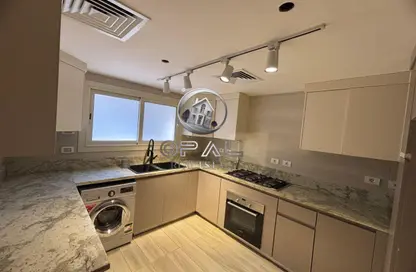 شقة - 3 غرف نوم - 3 حمامات للايجار في نيو جيزة - طريق مصر اسكندرية الصحراوي - مدينة 6 أكتوبر - الجيزة