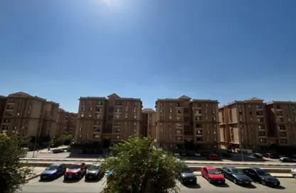Apartment - 3 Bedrooms - 1 Bathroom for sale in Gardenia City Compound Nasr City - Zahraa Madinat Nasr - Nasr City - Cairo