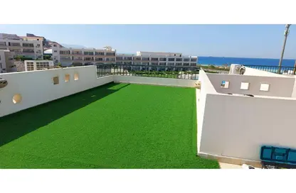 شاليه - 2 غرف نوم - 1 حمام للبيع في لا سييستا - العين السخنة - السويس