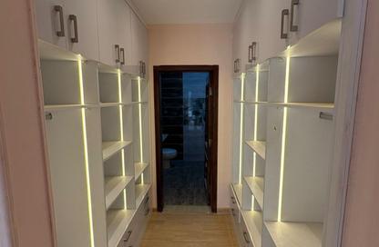 Apartment - 2 Bedrooms - 2 Bathrooms for rent in Eastown - 5th Settlement Compounds - The 5th Settlement - New Cairo City - Cairo