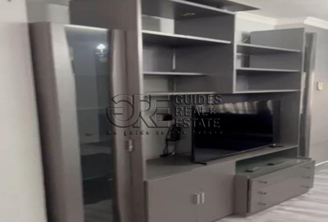 8066860 - Property Image 2