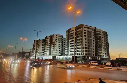 مساحات مكتبية - استوديو - 2 حمامات للبيع في وان نانيتي - شارع التسعين الجنوبي - التجمع الخامس - مدينة القاهرة الجديدة - القاهرة